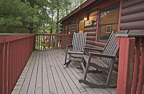 Christmas Mountain Village - 2 Bedroom Cabin