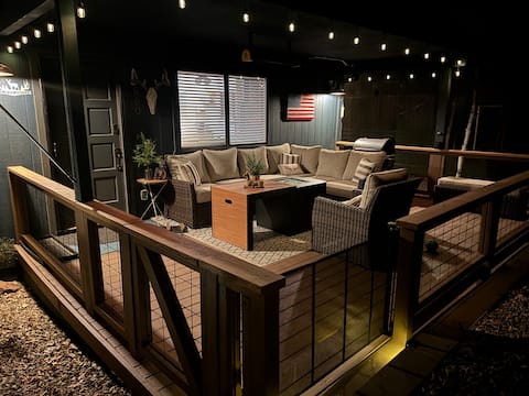Top Airbnb: Munds Cabin - *AC* in Flagstaff / Sedona