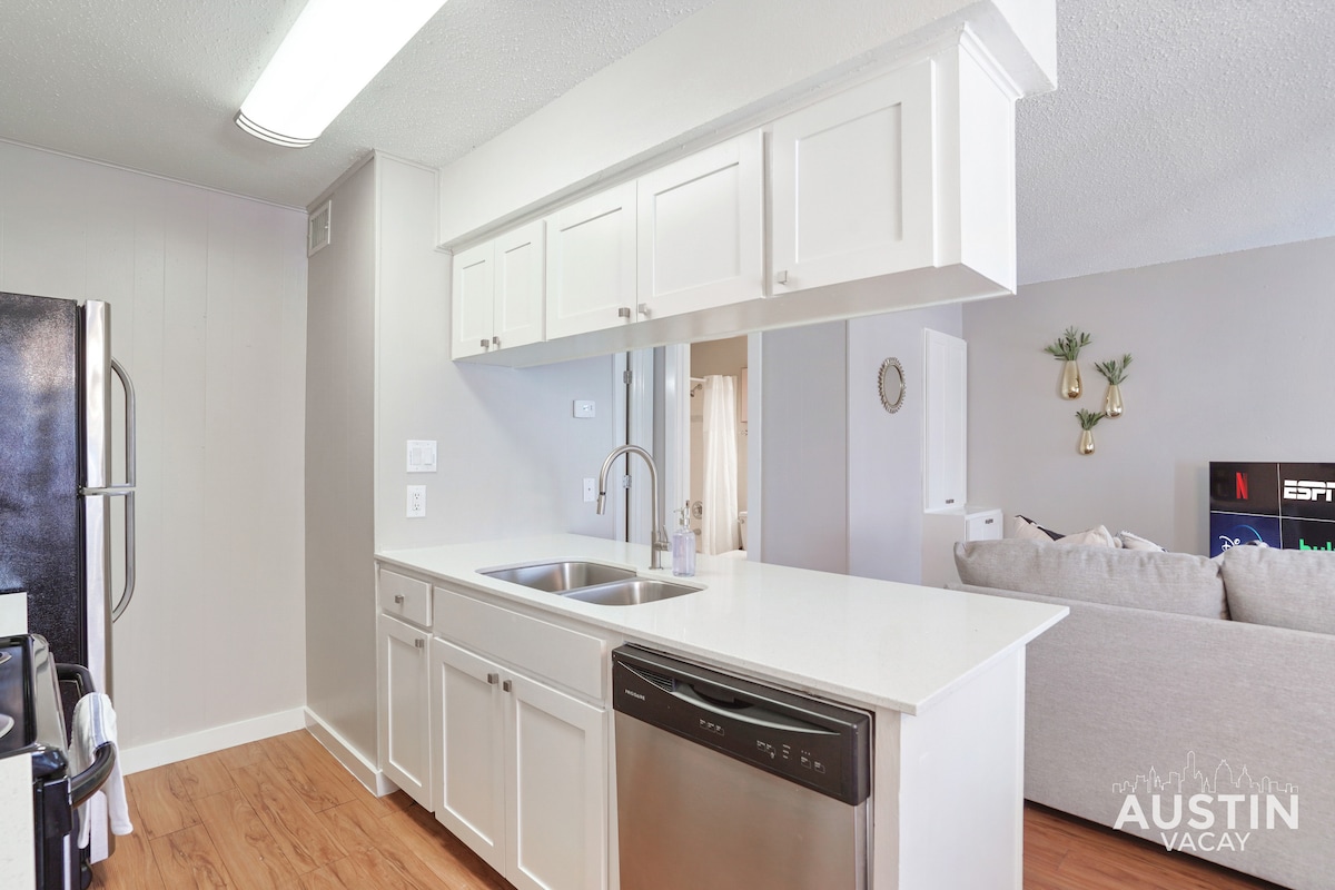 Cook + Gather Around in a Fully Equipped Apartment