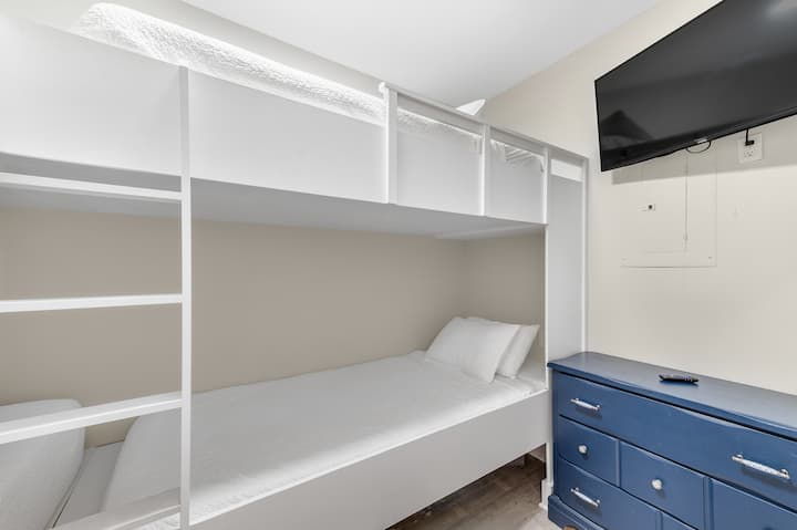 Tretie poschodová izba