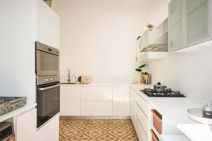 Fully equipped kitchen