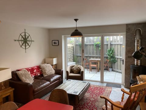 Great country-style house with a courtyard