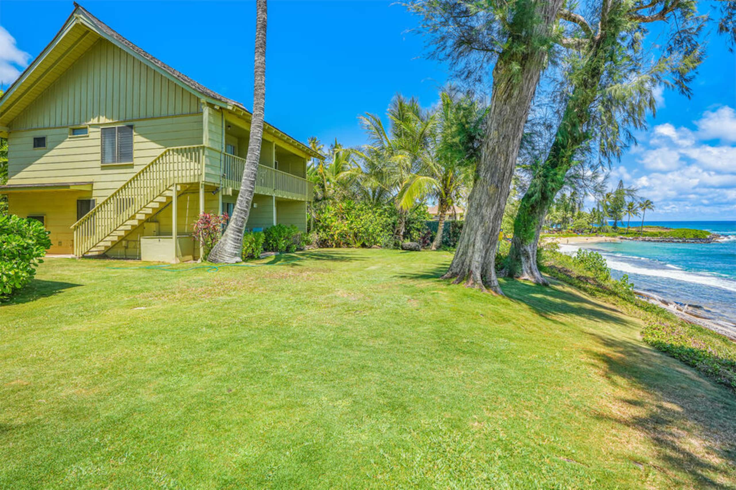 Condo in Kapaa · ★4.89 · 2 bedrooms · 2 beds · 1.5 baths - Image 21