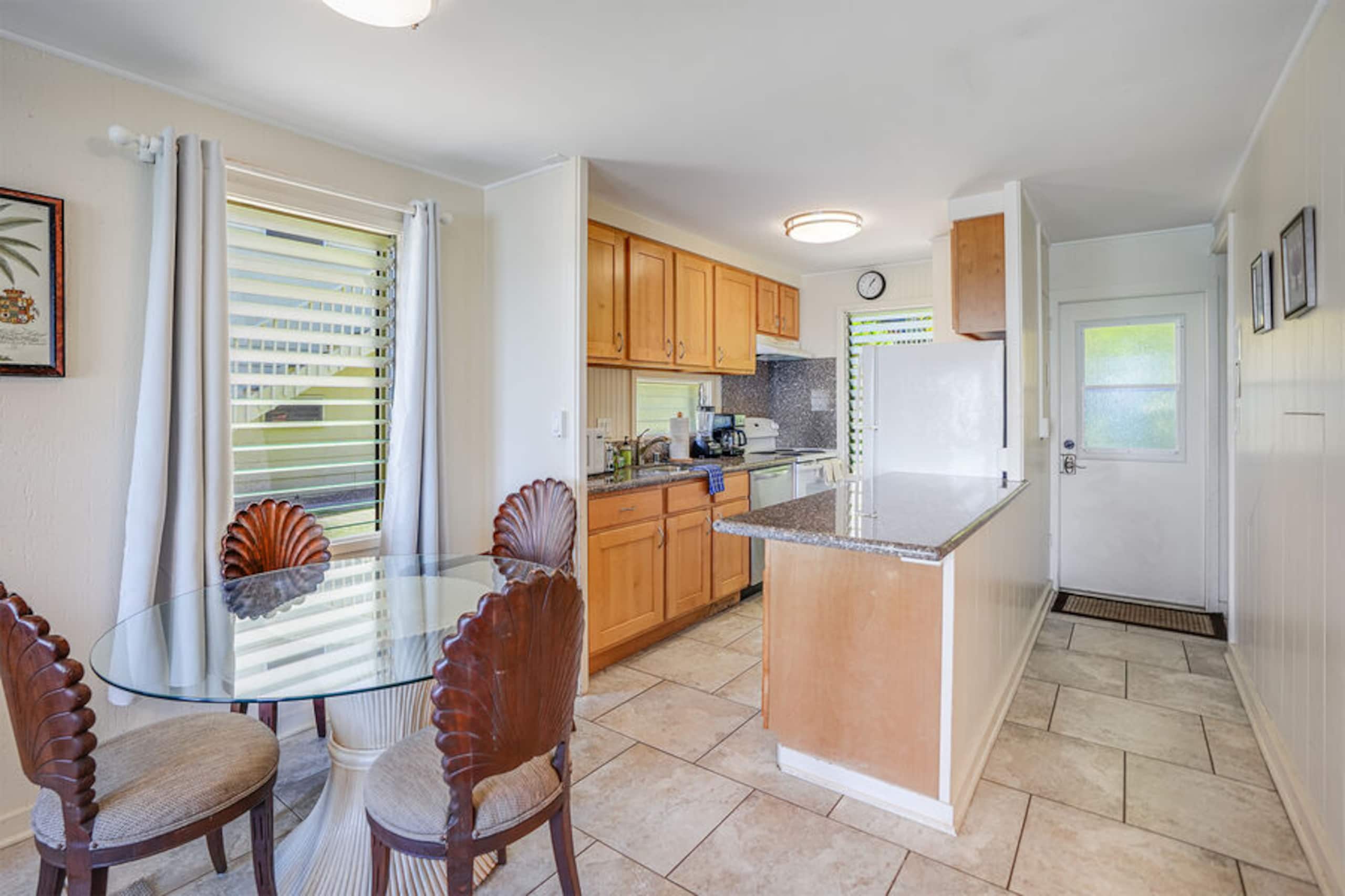 Condo in Kapaa · ★4.89 · 2 bedrooms · 2 beds · 1.5 baths - Image 10