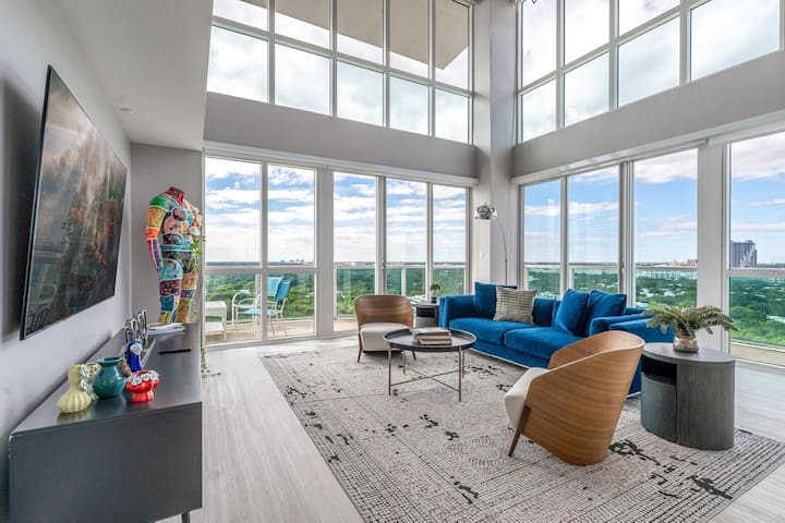 MIA Luxe Properties managed Airbnb listing 1