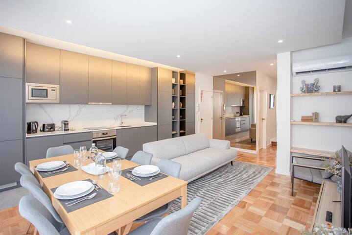 Liiiving in Porto – Design Bright House gallery image 5