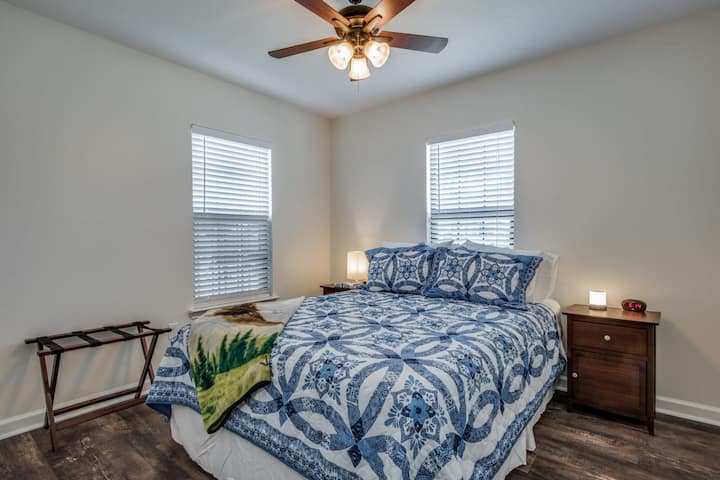 3 სხვა საძინებლით ოჯახთან ერთად სტუმრობისას საცხოვრებლის დეფიციტი არ გექნებათ.