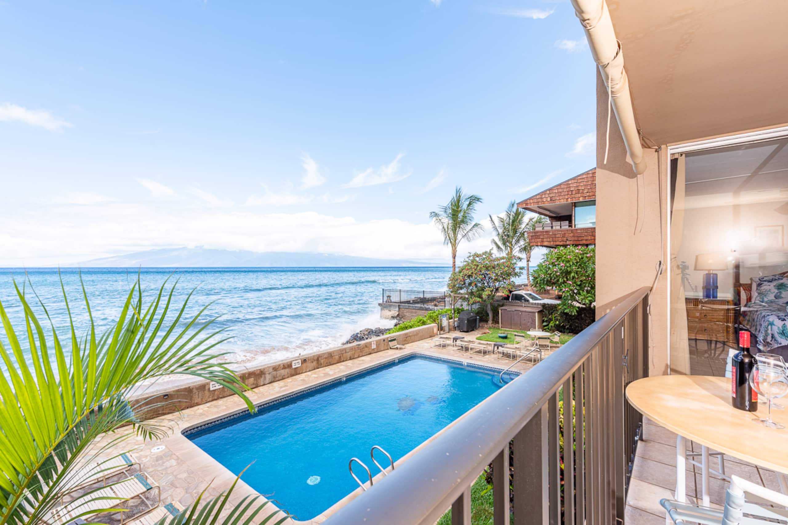 Condo in Lahaina · ★4.76 · 2 bedrooms · 4 beds · 2 private baths - Image 26