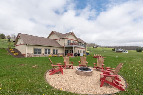 6BR Luxury Lakeside Escape w/ Indoor Pool