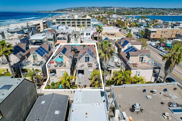 Two 3-Level Houses * Ocean Views * 6 Outdoor Areas gallery image 2