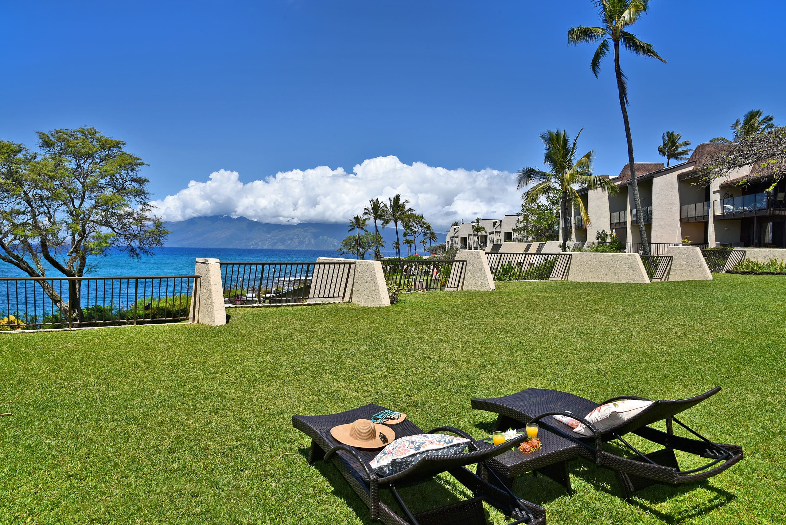 Condo in Lahaina · ★4.79 · 2 bedrooms · 3 beds · 2 baths - Image 47
