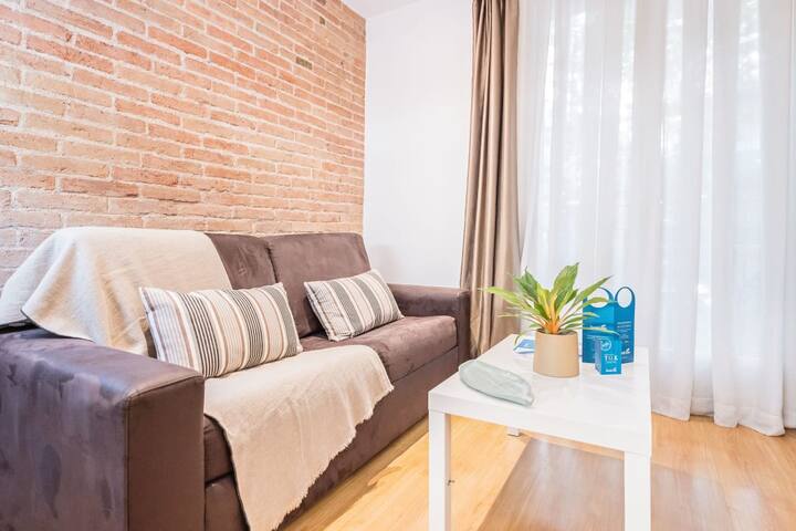 Sweett | Villarroel 042 gallery image 2