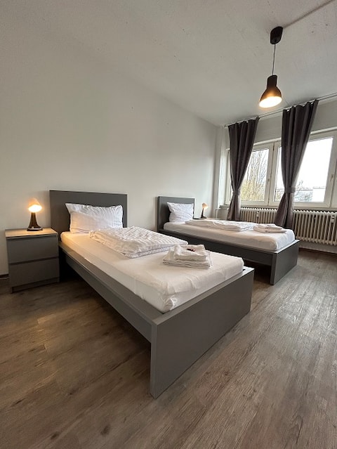 Leistungsstarkes Airbnb: BoLA Fitter's Room, HH, for 1–3 people · #11 in Bramfeld