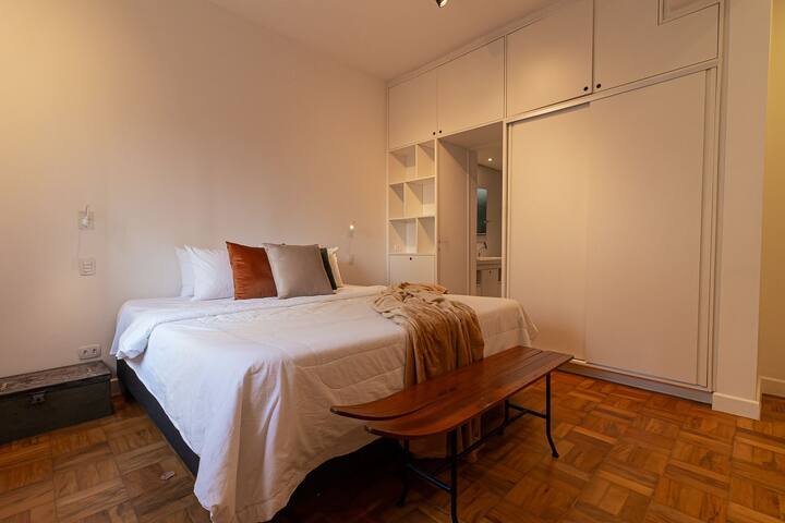 Matheus & Renato Vossa Bossa managed Airbnb listing 1