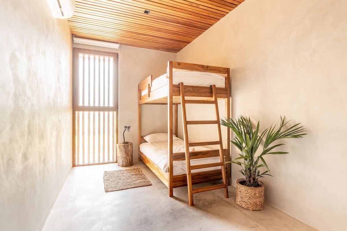 Ննջասենյակ 6