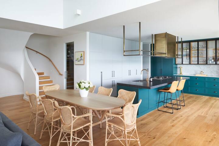 The Waterfront gallery image 3