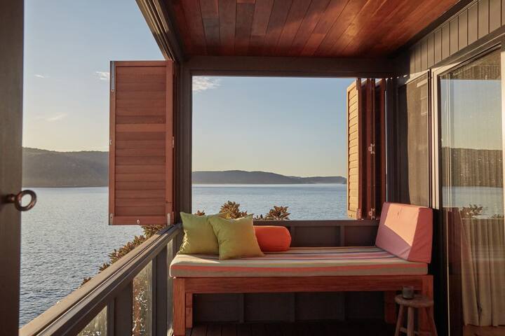 The Waterfront gallery image 2