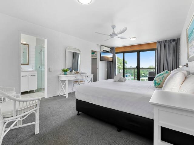 21/1 Quamby Place Noosa Heads gallery image 4