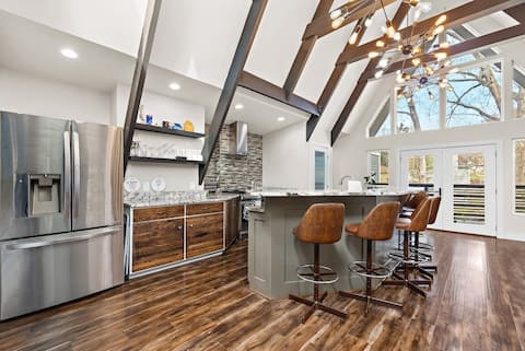 Unique 4br Into the Woods | Fire Pit