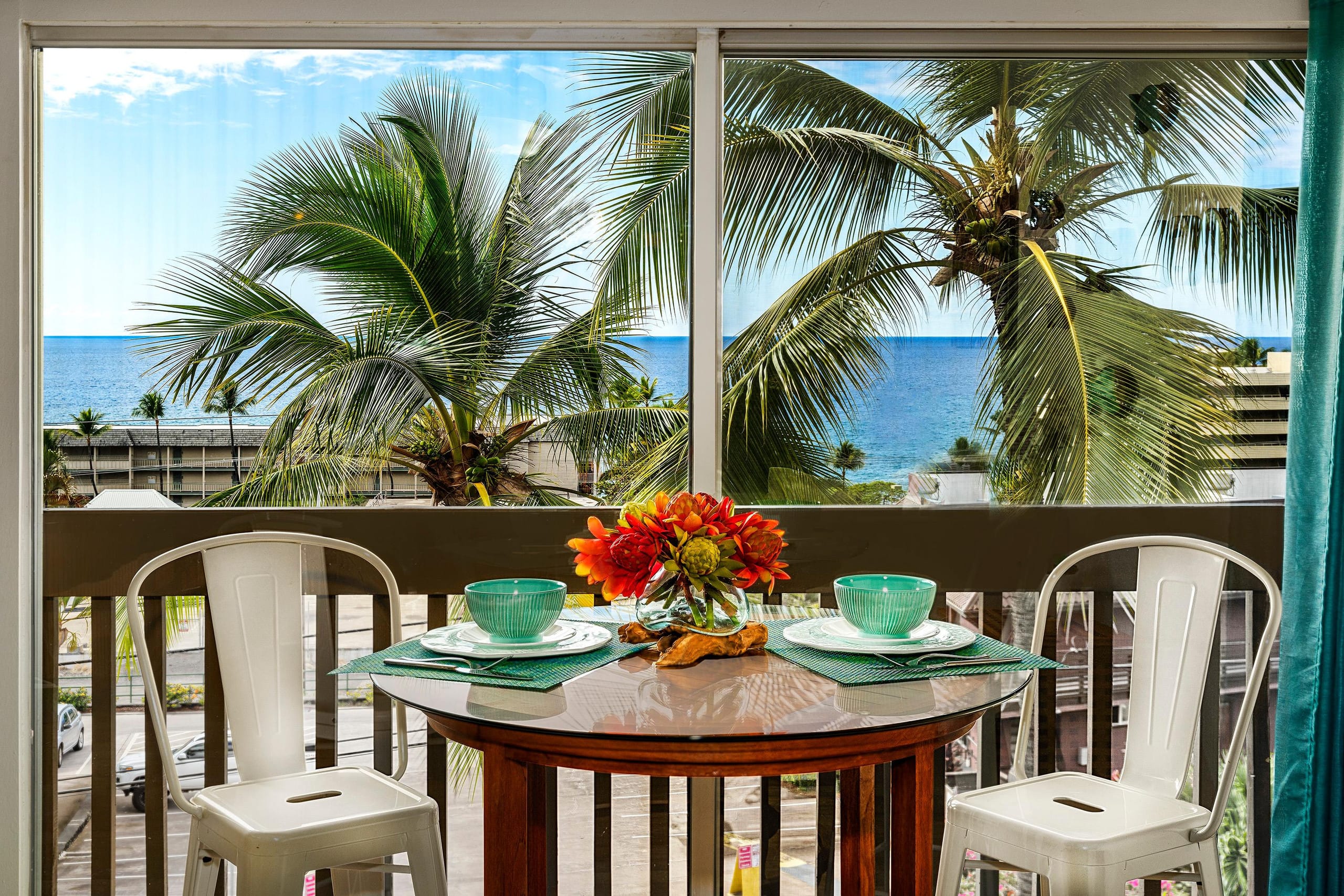 Home in Kailua-Kona · ★4.83 · 1 bedroom · 2 beds · 1 private bath - Image 1
