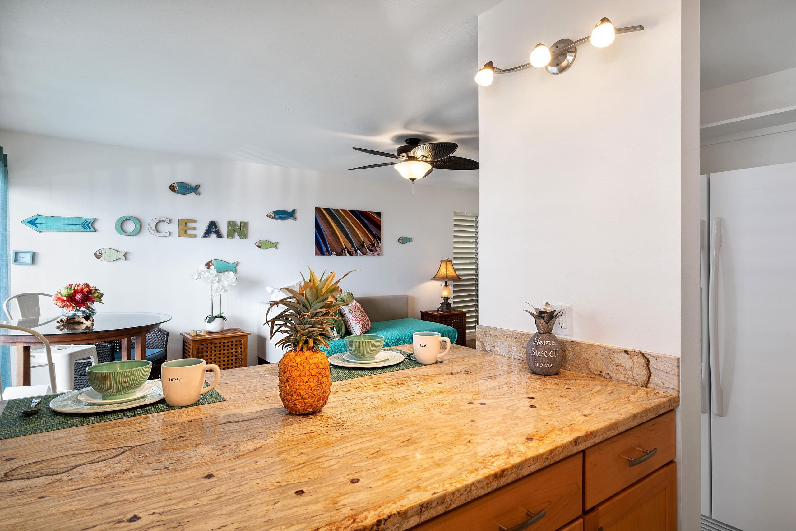 Home in Kailua-Kona · ★4.83 · 1 bedroom · 2 beds · 1 private bath - Image 8