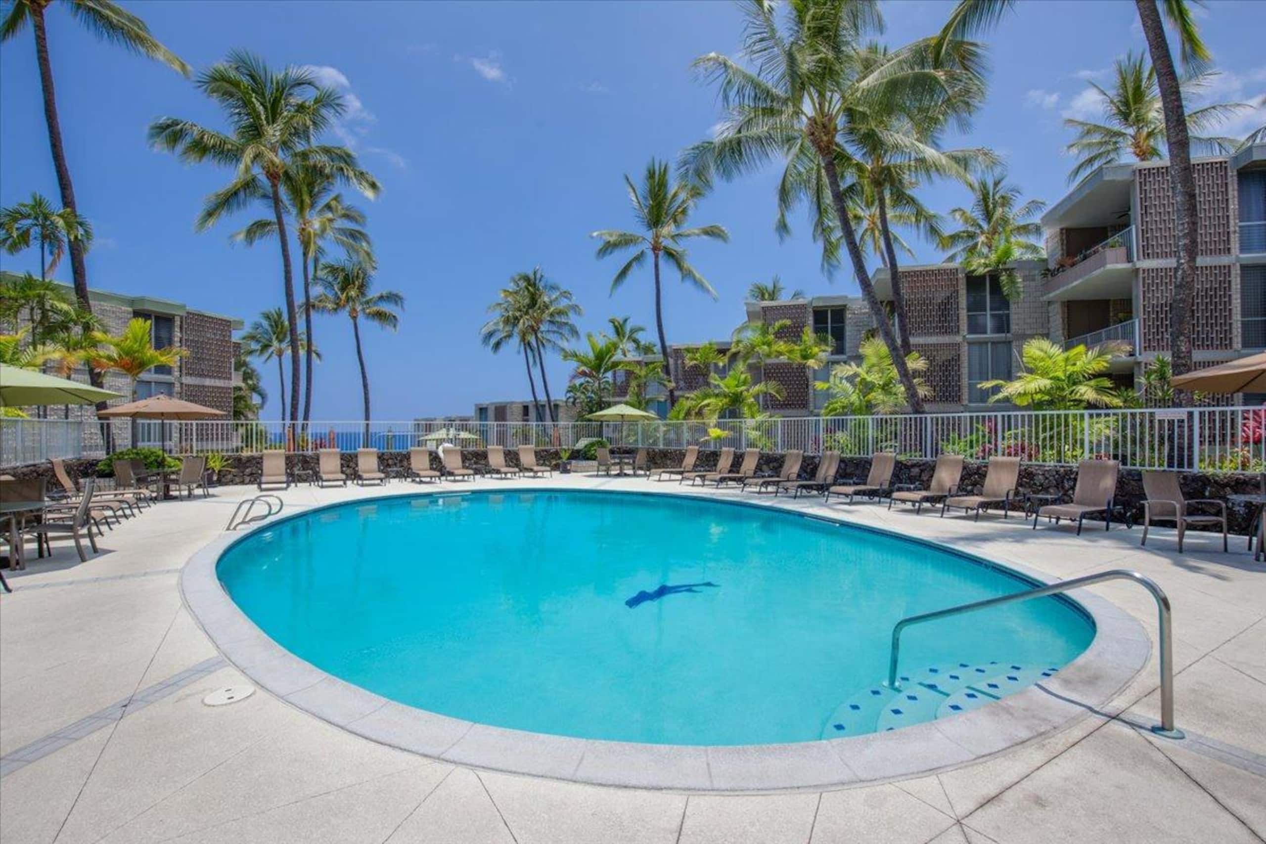 Condo in Kailua-Kona · ★4.57 · 2 bedrooms · 3 beds · 2 private baths - Image 24