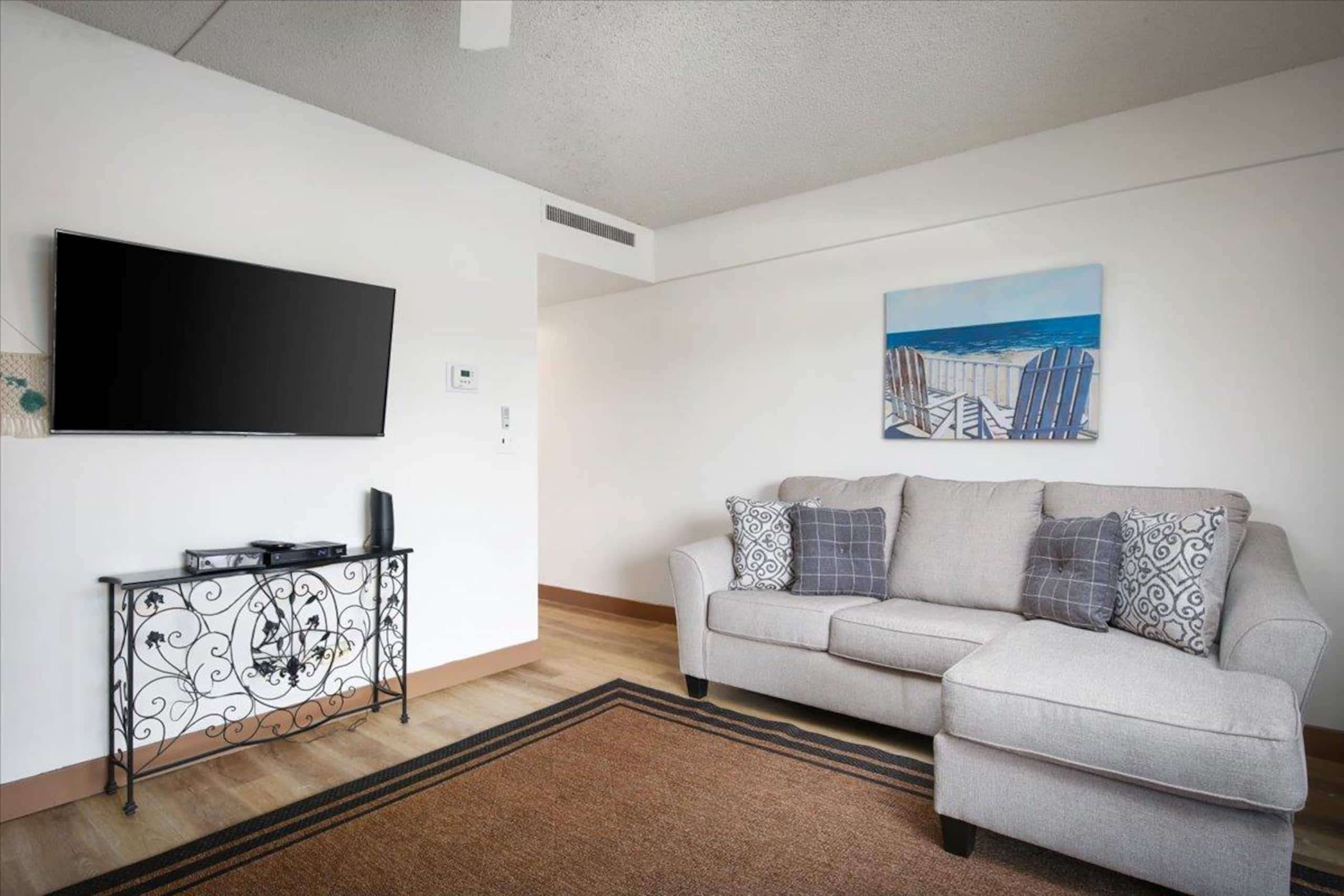 Condo in Kailua-Kona · ★4.5 · 1 bedroom · 2 beds · 1 private bath - Image 19