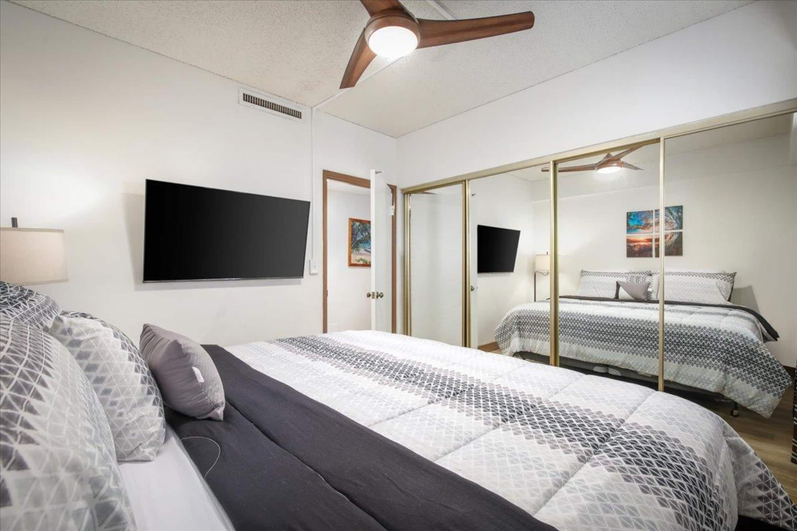 Condo in Kailua-Kona · ★4.5 · 1 bedroom · 2 beds · 1 private bath - Image 14