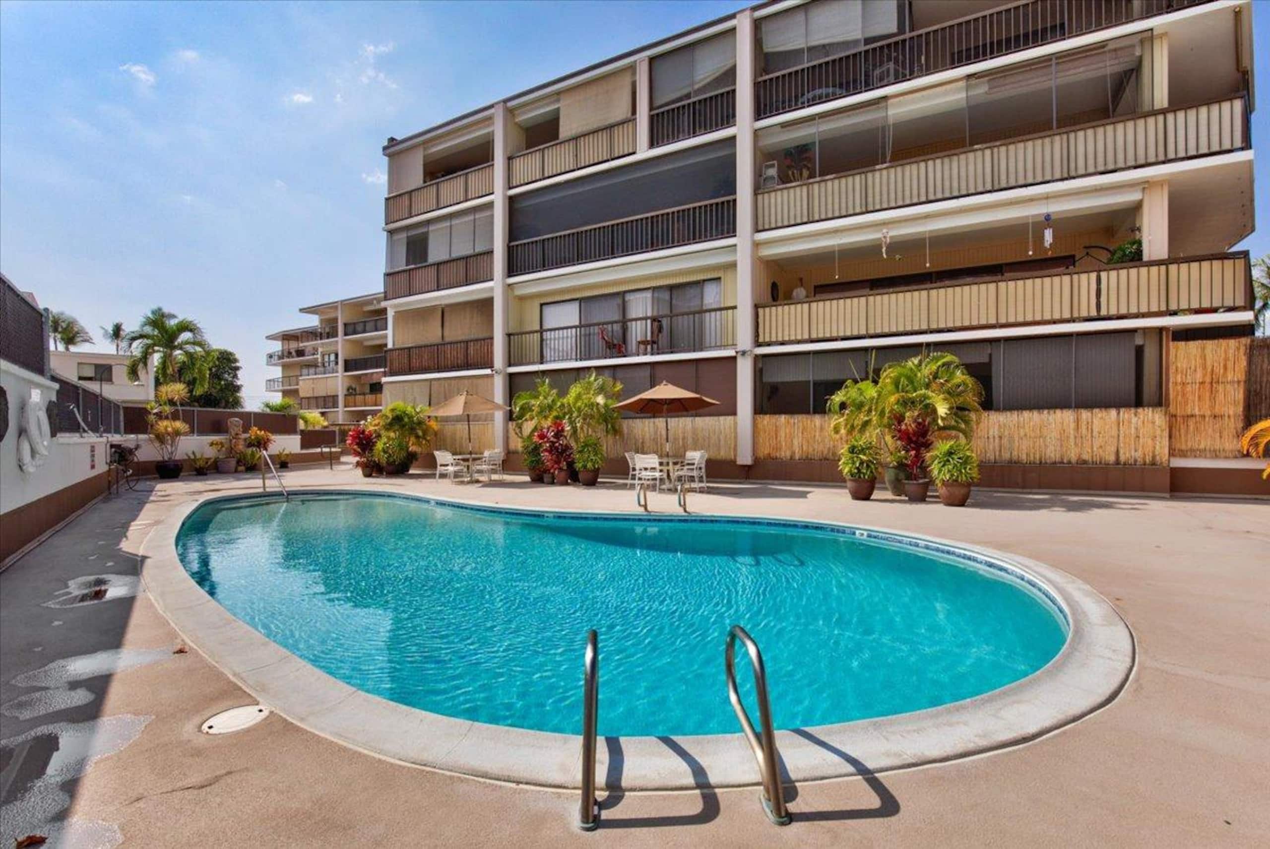 Condo in Kailua-Kona · ★4.5 · 1 bedroom · 2 beds · 1 private bath - Image 22