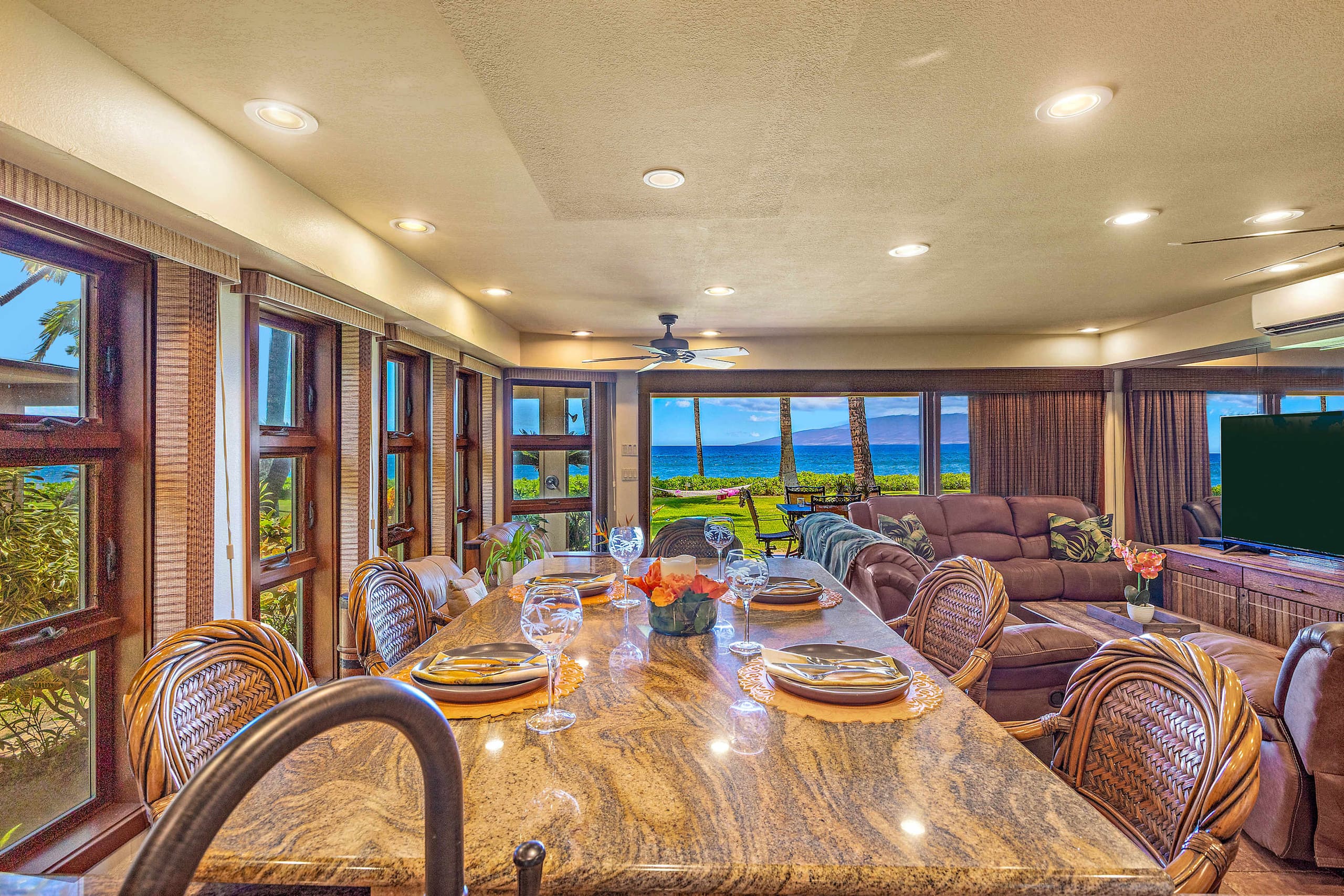 Townhouse in Lahaina · ★4.95 · 3 bedrooms · 4 beds · 2.5 baths - Image 95