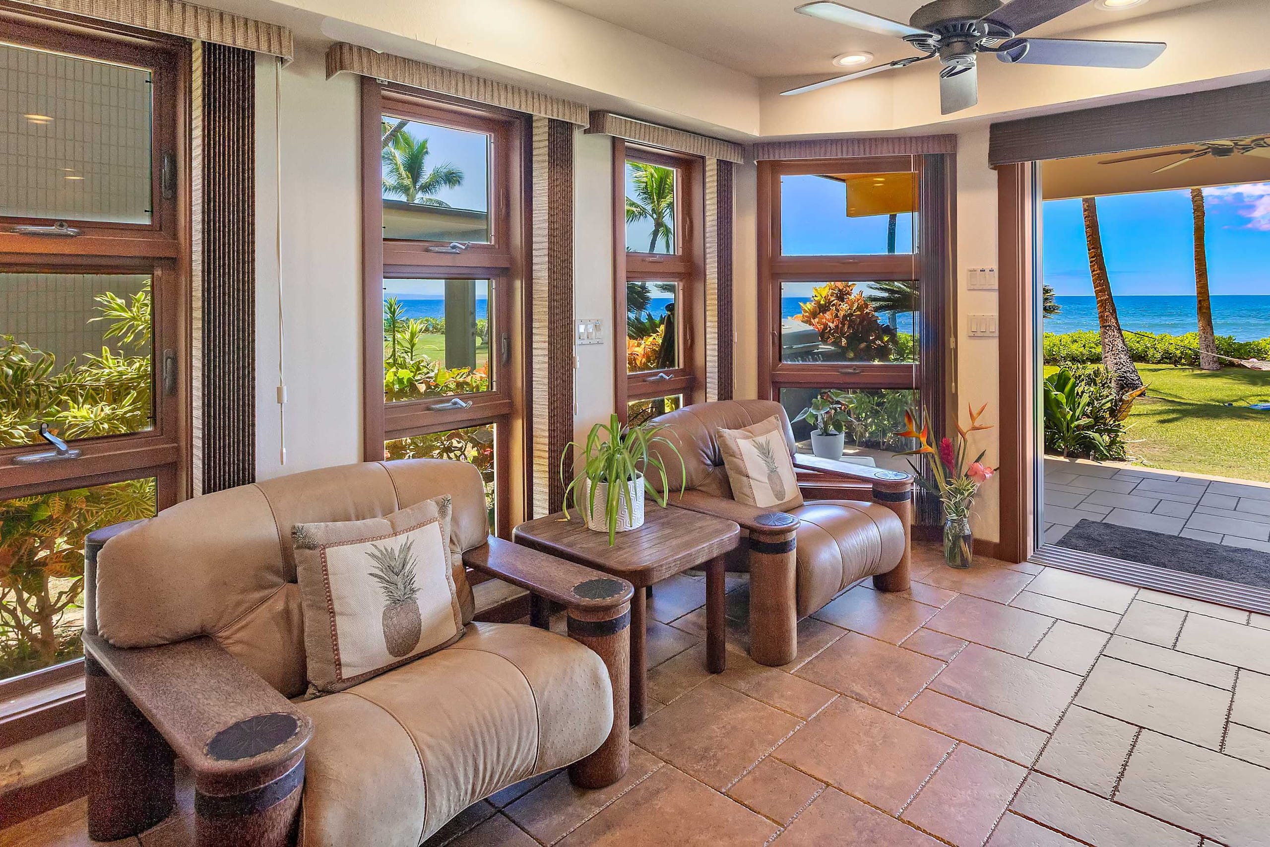 Townhouse in Lahaina · ★4.95 · 3 bedrooms · 4 beds · 2.5 baths - Image 20