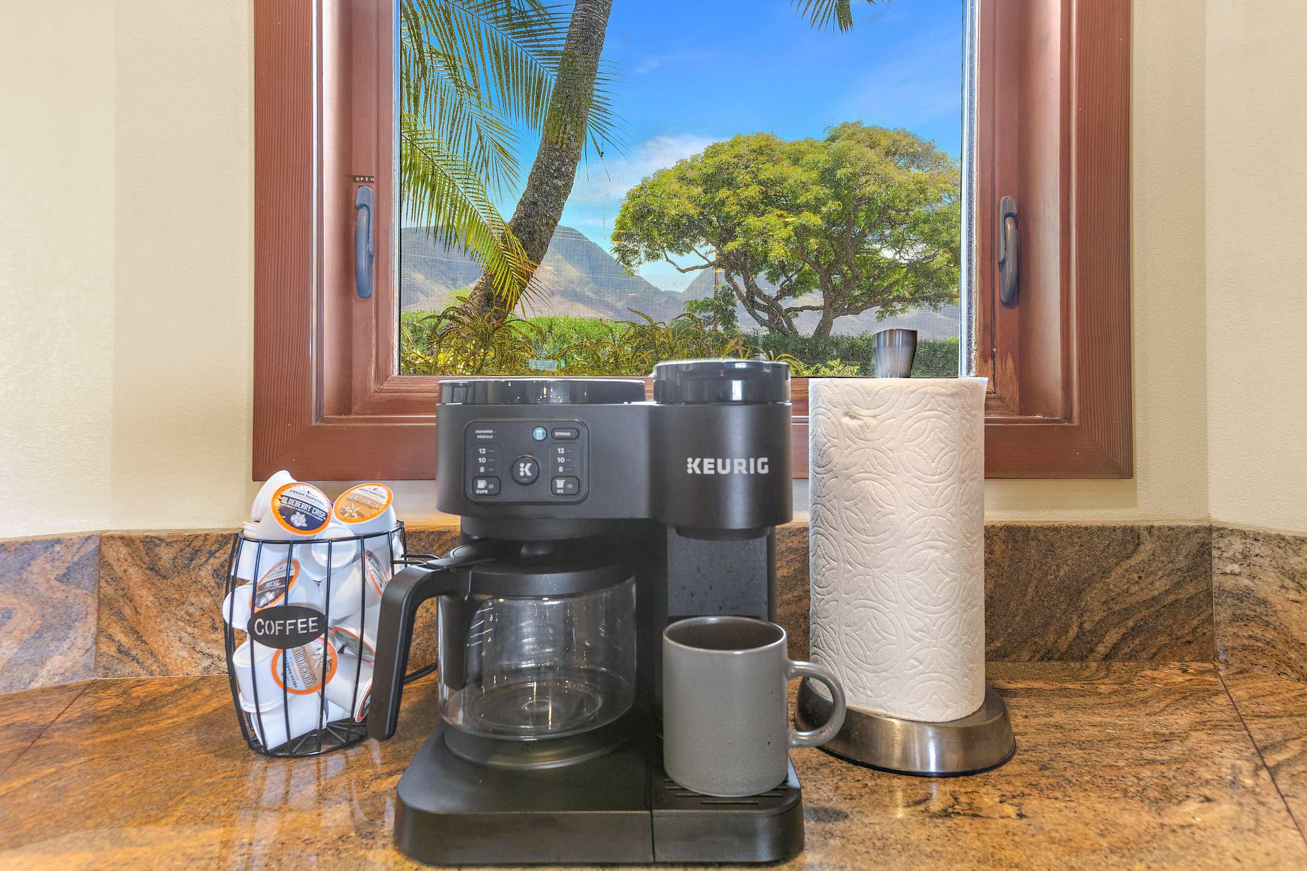 Townhouse in Lahaina · ★4.95 · 3 bedrooms · 4 beds · 2.5 baths - Image 99