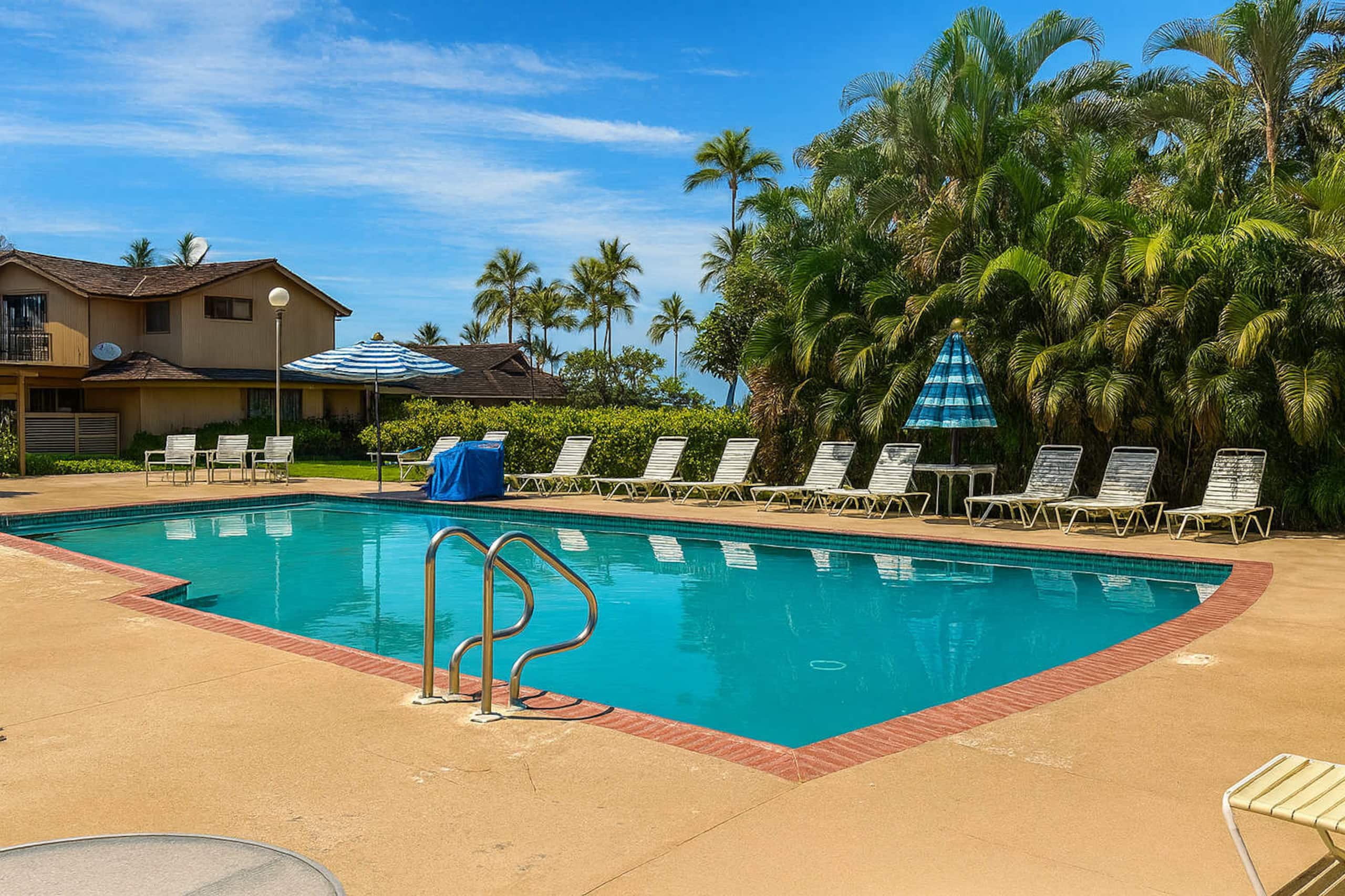 Townhouse in Lahaina · ★4.95 · 3 bedrooms · 4 beds · 2.5 baths - Image 18