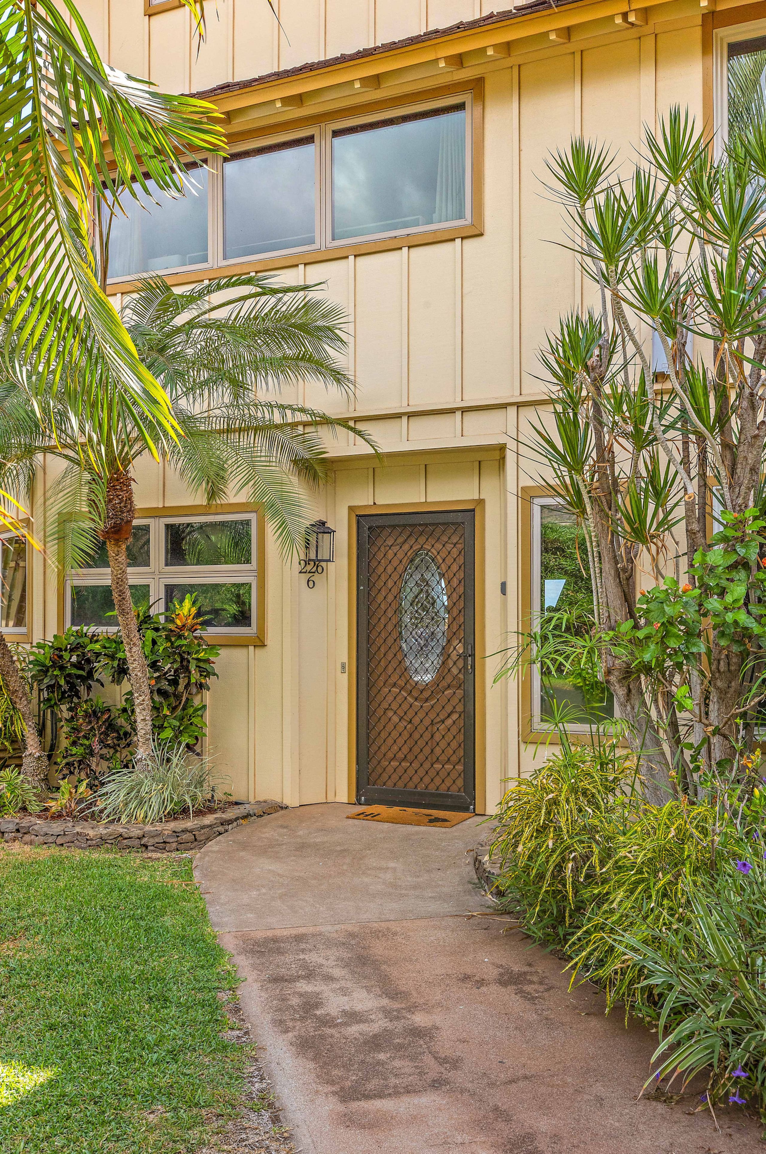Townhouse in Lahaina · ★4.95 · 3 bedrooms · 4 beds · 2.5 baths - Image 113