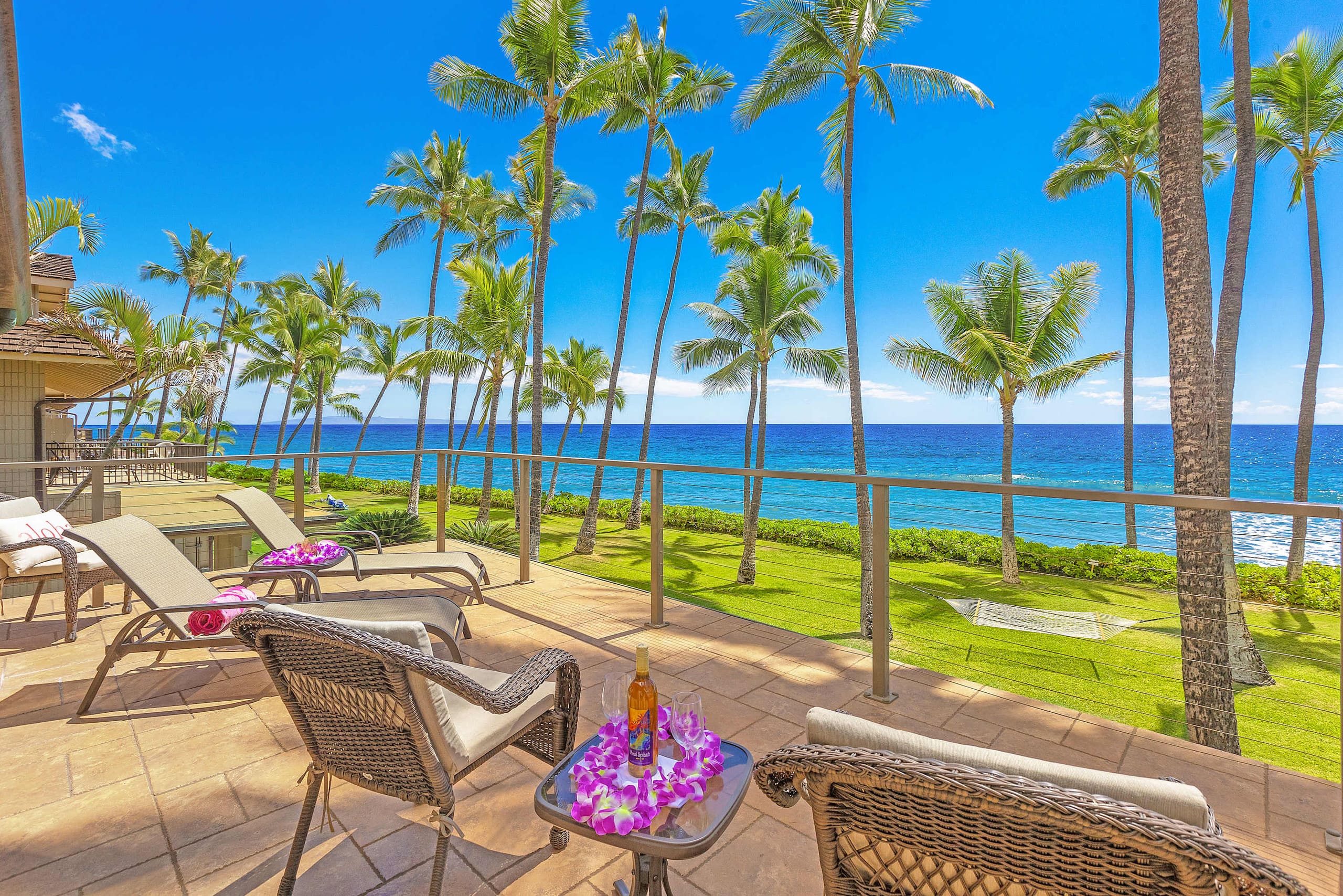 Townhouse in Lahaina · ★4.95 · 3 bedrooms · 4 beds · 2.5 baths - Image 21