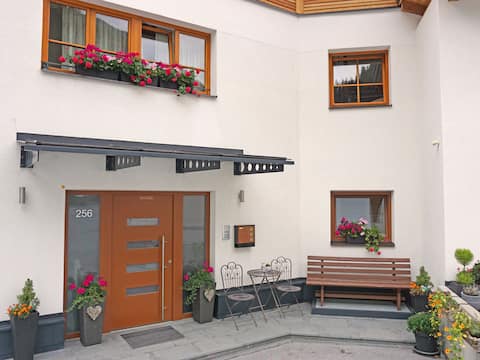 Apart M&M by Interhome