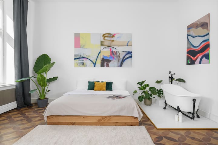 OompH managed Airbnb listing 2