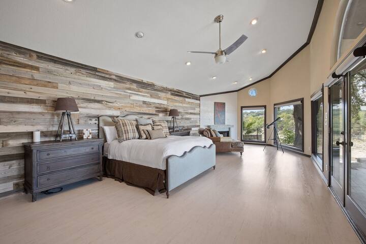 Lake Views + Pool & Waterfall – Lake Travis Vista! gallery image 5