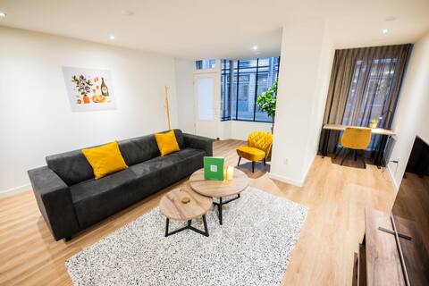 Great 95m² Two-Bedroom Apartment (WE-39)