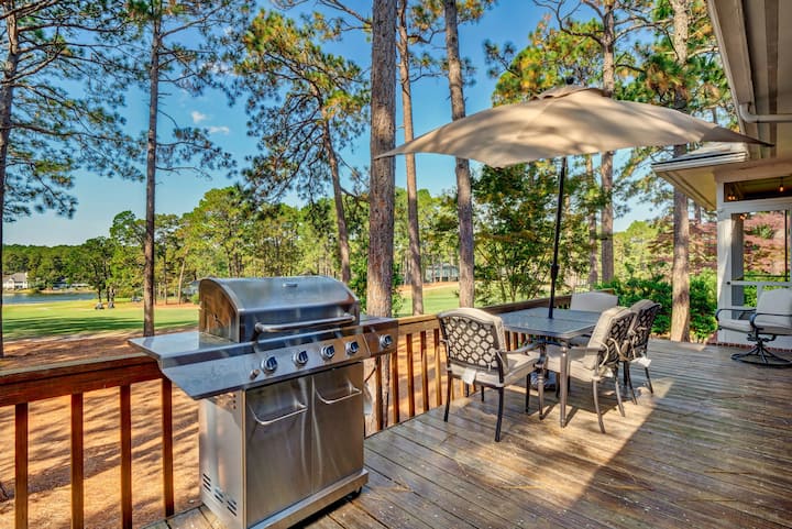 Luxe Golf Simulator, Golden Tee, Hot Tub, Views! - Houses for Rent in ...