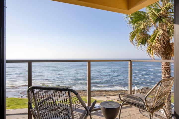 Oceanfront La Jolla, Steps to Beach | Dawn Patrol