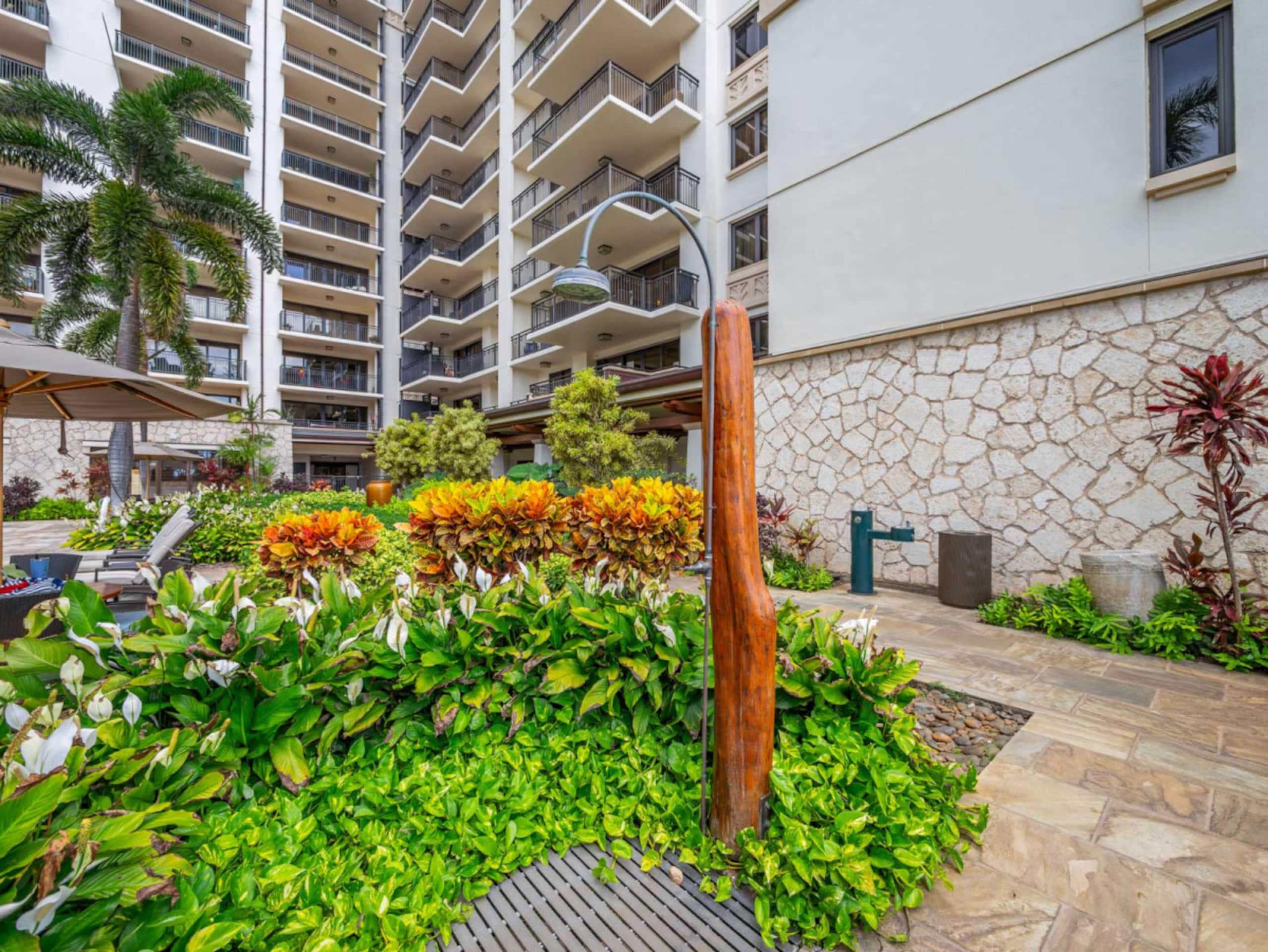 Condo in Kapolei · ★4.94 · 3 bedrooms · 4 beds · 2.5 private baths - Image 21