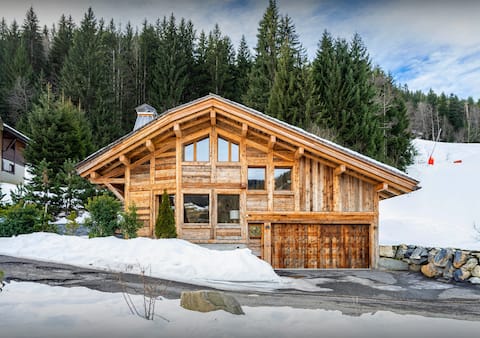 Ski-in ski-out and fabulous views