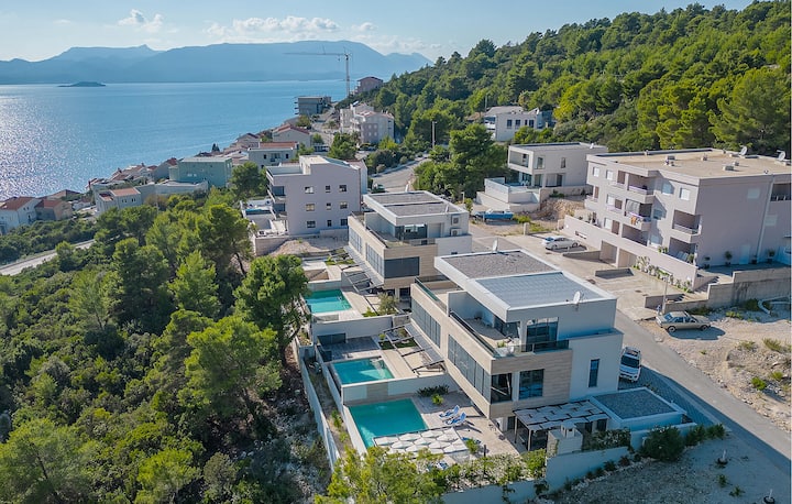 Awesome Home In Komarna - Neum