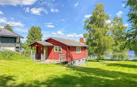Gorgeous home in Ludvika with sauna