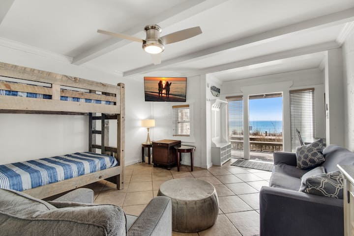 Дневна соба во апартман „Мајка во право“