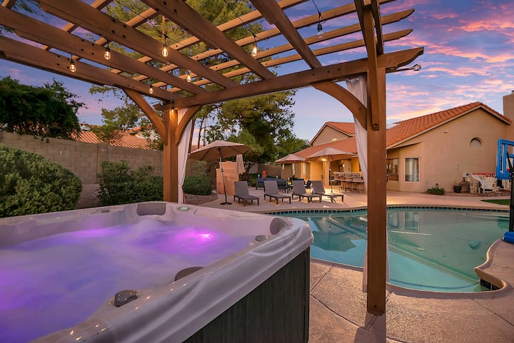 Scottsdale Oasis With Pool And Hot Tub - Phoenix, AZ