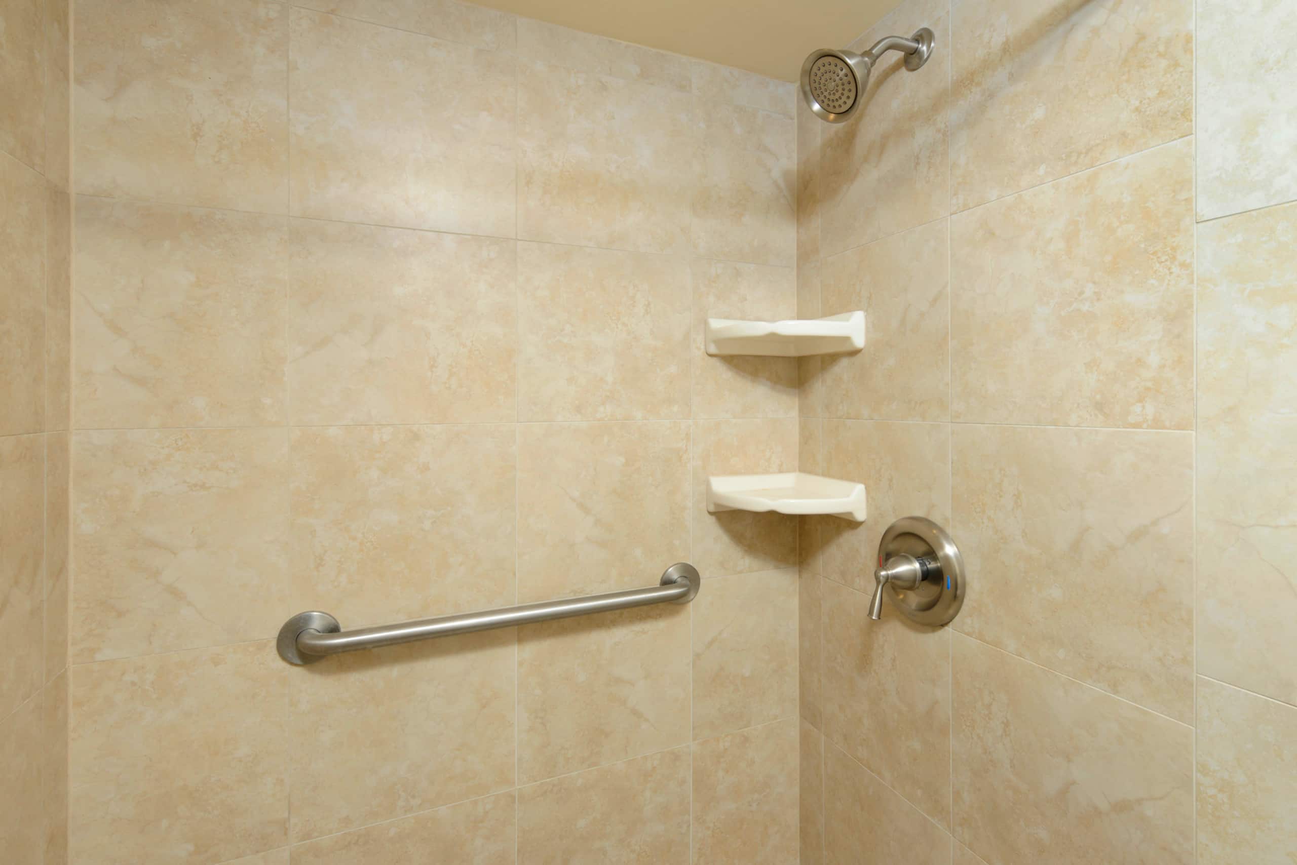 Condo in Lahaina · ★4.83 · 1 bedroom · 1 bed · 1 bath - Image 11