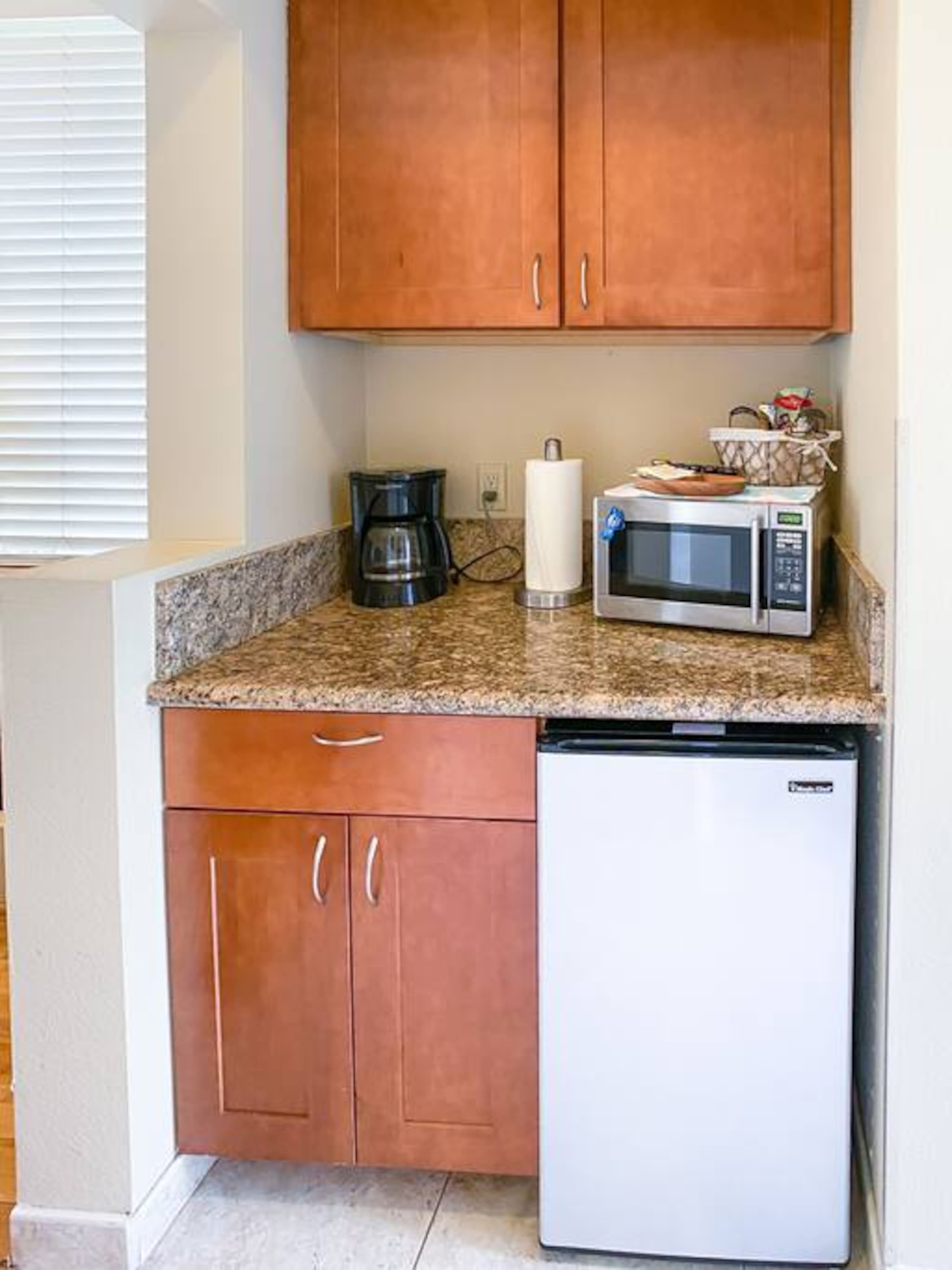 Condo in Wailea · ★4.85 · Studio · 1 bed · 1 private bath - Image 3
