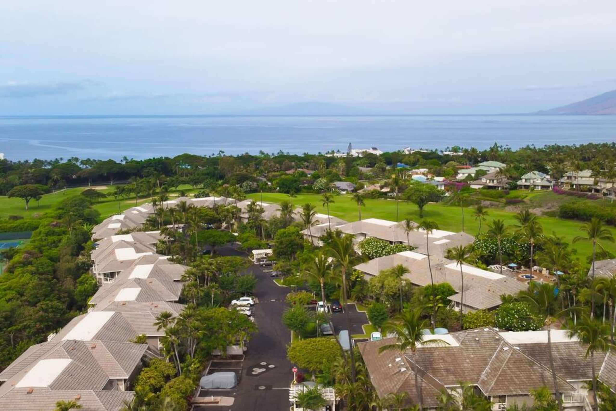 Condo in Wailea · ★4.85 · Studio · 1 bed · 1 private bath - Image 13